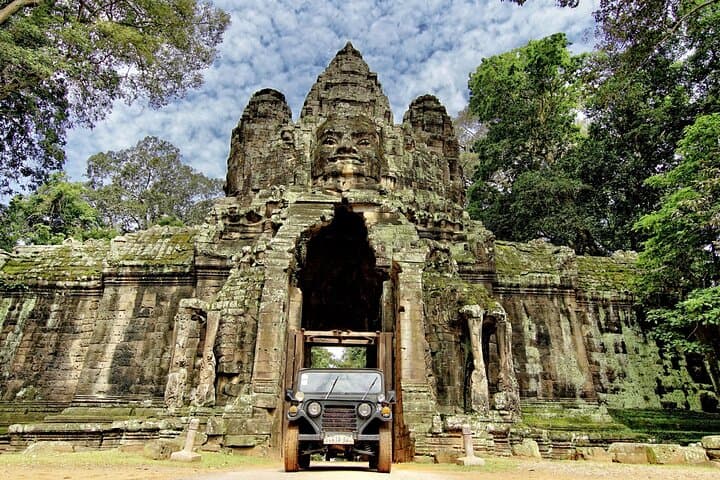 Angkor Explorer Vintage Jeep Tour — Private Angkor Wat Day Trip from Siem Reap photo 1