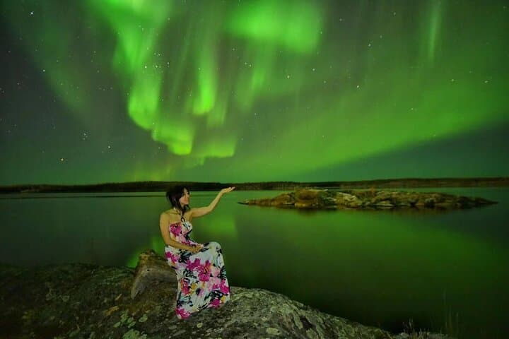 Chasing the Northern Lights: 3-Day Aurora Hunting Tour in Yellowknife photo 1