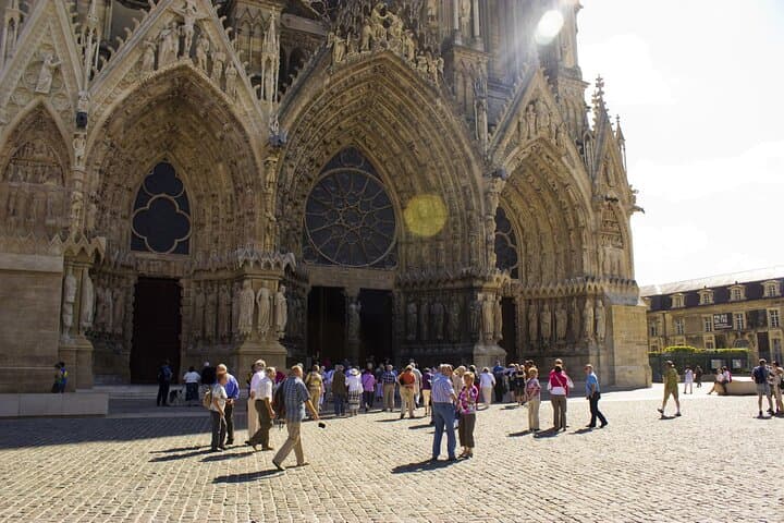 Guided Tour of Reims Cathedral: Notre-Dame de Reims History & Visitor Tips photo 4
