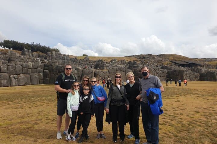 Cusco & Machu Picchu 5-Day: Sacred Valley, Rainbow Mountain & Vistadome Train photo 2