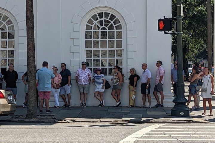 Charleston After Dark: Revolutionary Ghost Walk Along The Battery & Rainbow Row photo 5