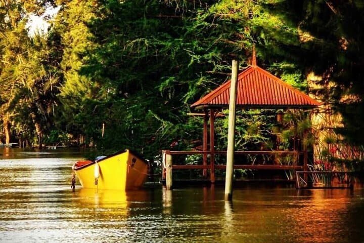 Half-Day Tigre Delta Boat Tour from Buenos Aires: Puerto de Frutos & River Navigation photo 1