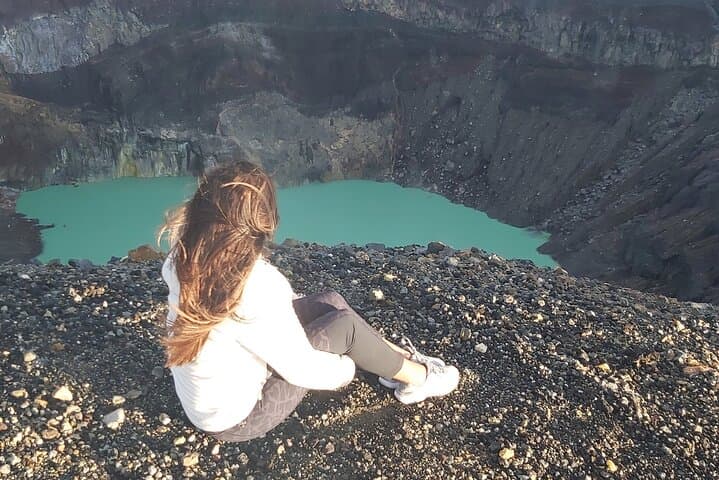 Santa Ana Volcano Hike and Coatepeque Lake Day Trip