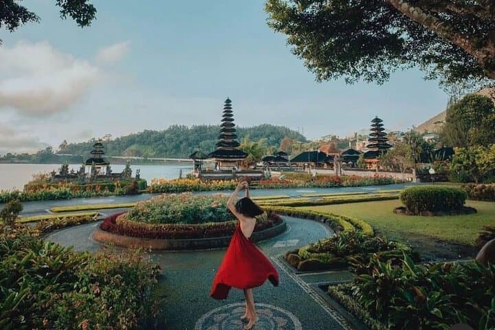 North Bali Instagram Tour: Private 10‑Hour Photographer Experience photo 3