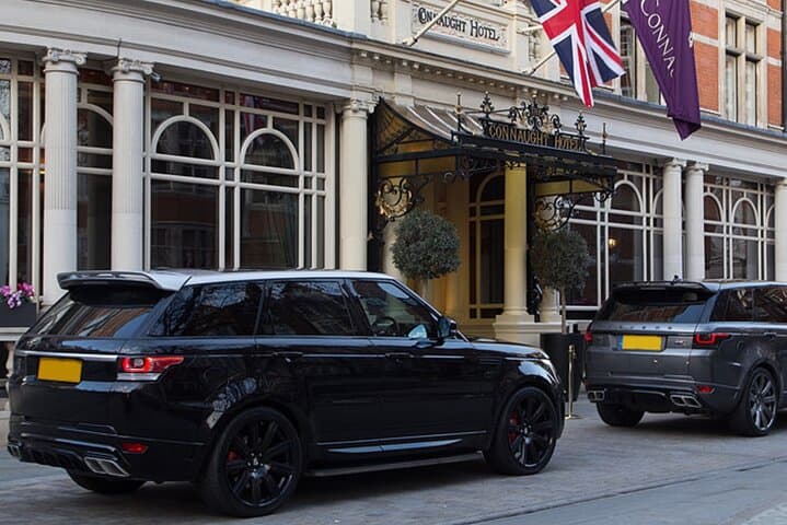 Private Chauffeured Range Rover: 8-Hour Luxury City Drive in London