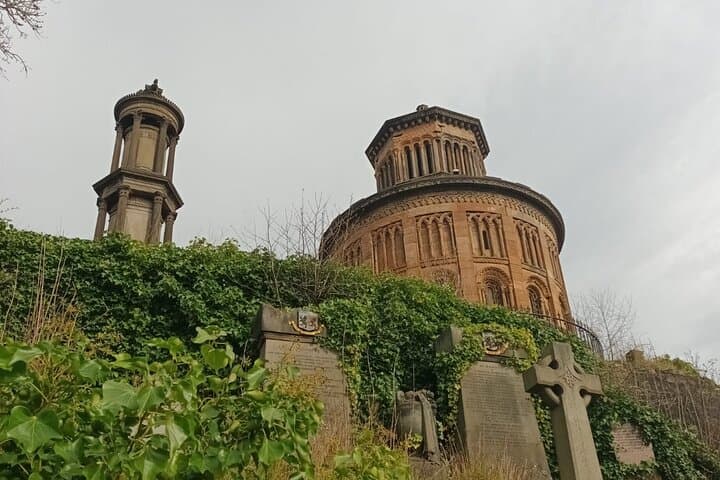 Glasgow Private Self-Guided Tour: St Mungo, Murals & Medieval Streets photo 3