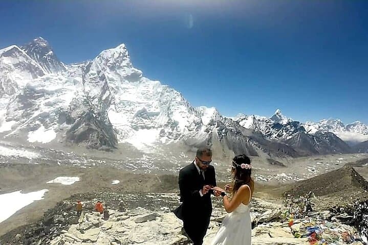 14-Day Everest Base Camp Trek: Lukla to Kala Patthar Expedition photo 4