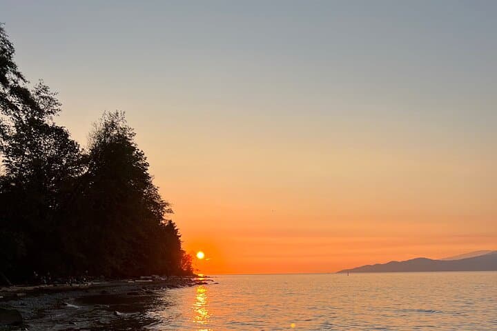 Vancouver Stair-Master Beach Workout: 500 Steps & Coastal Walk photo 6