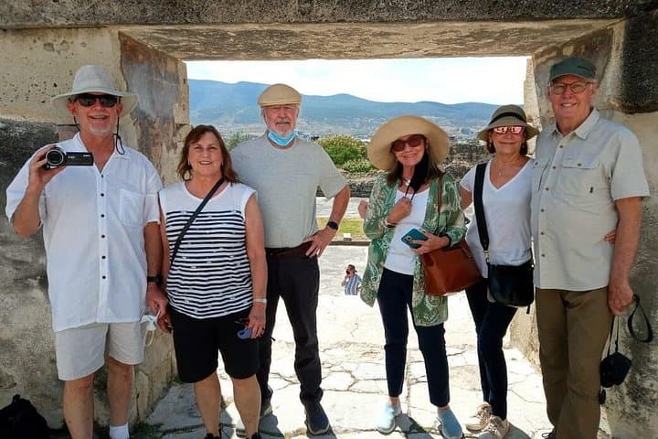 Private Family Tour: Árbol del Tule, Mitla, Hierve el Agua & Mezcal Tasting from Oaxaca