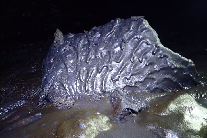 Explore the 2004 Coulées Lava Tunnel of Sainte-Rose — Guided Caving on Réunion photo 2