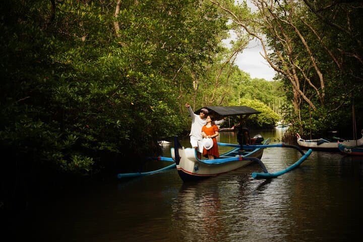Jukung Mangrove Tour Bali — Jimbaran Mangrove Conservation Experience