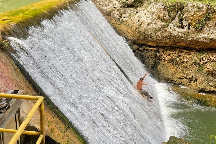 Puerto Rico’s Largest Natural Waterslide: Tanamá River Day Trip from San Juan photo 2