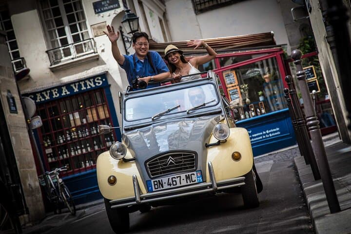 Discover Paris in a Classic 2CV: Private Vintage Car Tour with a Local photo 2