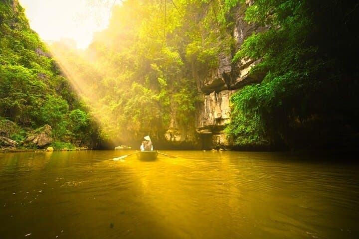 Tam Coc & Hoa Lu Day Trip from Hanoi: Boat, Bike, and Buffet in Ninh Binh photo 3