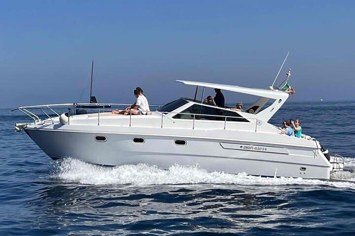 Private Boat Tour to Capri from Positano — Full-Day Amalfi Coast Cruise photo 1