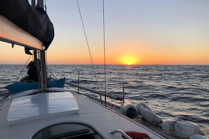 Douro River Private Boat Tour to the Sea — Porto Sunset Cruise photo 2