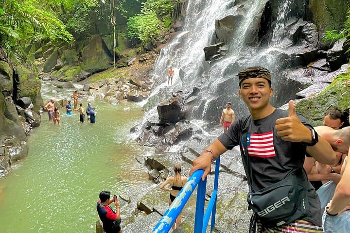 Blue Lagoon Snorkeling & East Bali Waterfall Tour from Ubud photo 4