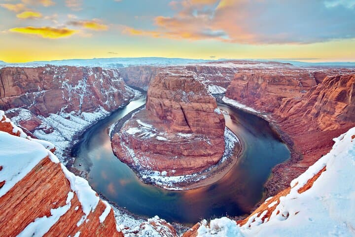 Antelope Canyon & Horseshoe Bend Day Tour from Las Vegas