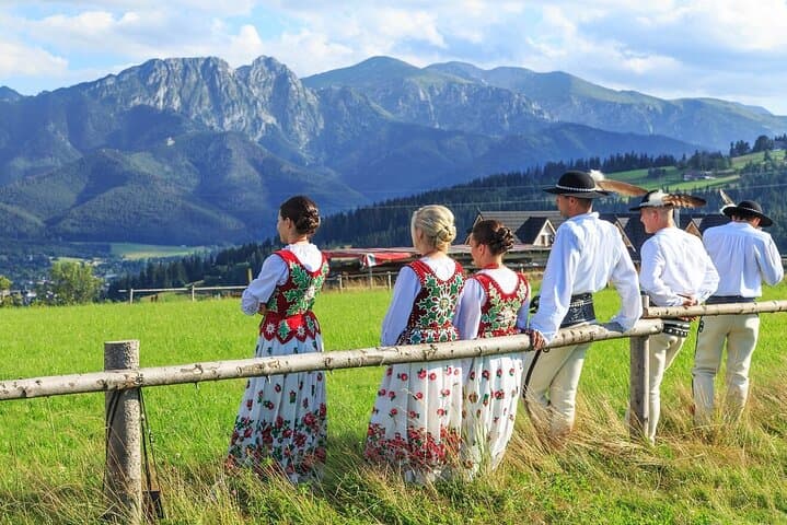 Zakopane Day Trip from Krakow: Gubałówka Cable Car, Chochołów & Oscypek photo 1