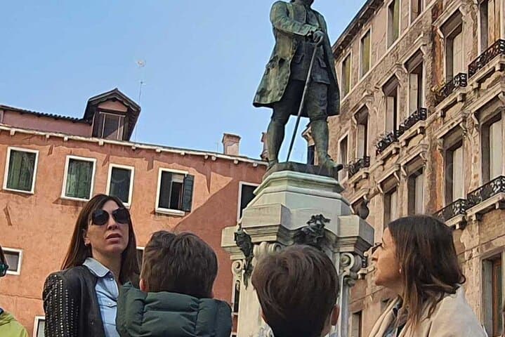 Venice Family Walking Tour: Kid-Friendly Highlights, Gelato & Rialto photo 3
