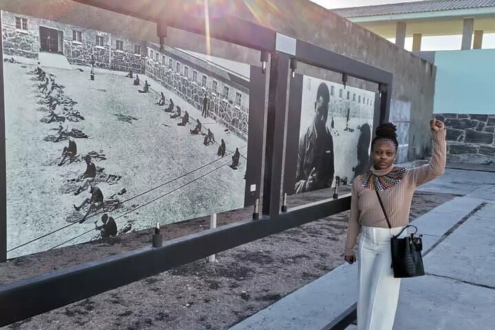 Robben Island & Long March to Freedom: Full-Day Historical Tour from Cape Town