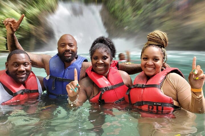 Bob Marley Nine Mile and Blue Hole Day Trip from Montego Bay photo 5