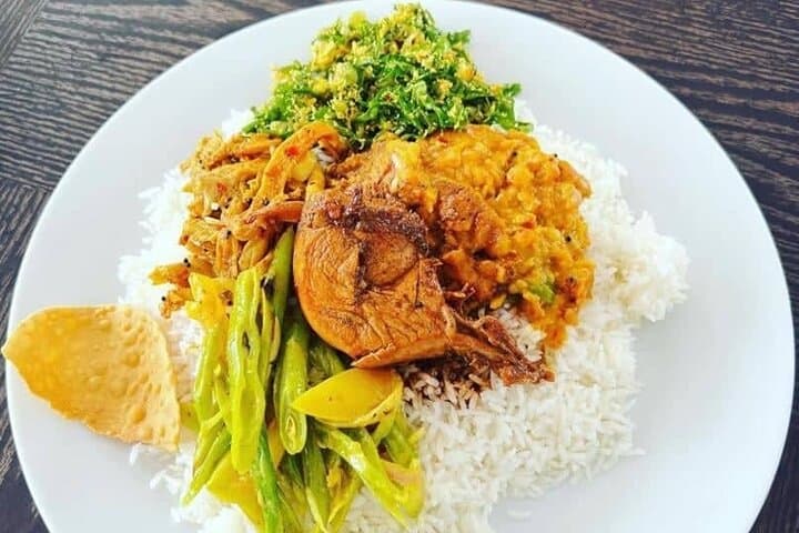 Colombo City and Food Tour: Pettah Markets, Coastal Eats & History photo 1