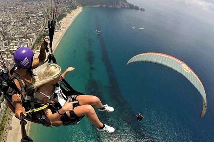 Paragliding Cleopatra Beach: Tandem Flights from Antalya photo 3