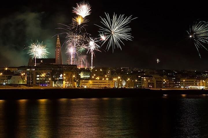 Midnight Champagne Cruise: New Year’s Fireworks from Reykjavík Harbor photo 3