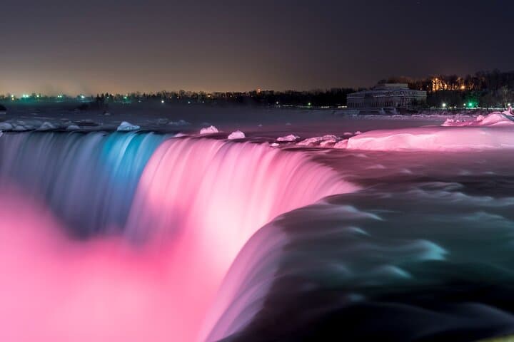 niagara-falls-usa-canada-winter-wonderland-cross-border-tour photo 4