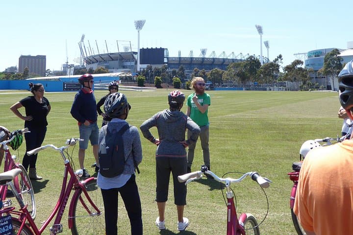Electric Bike Tour of Melbourne — 4-Hour E-Bike City Ride with Fitzroy Lunch