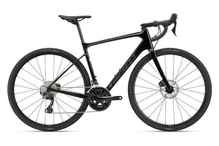 Giant Defy Advanced 1 Road Bike Rental in Tenerife — Ride to the Highest Peaks
