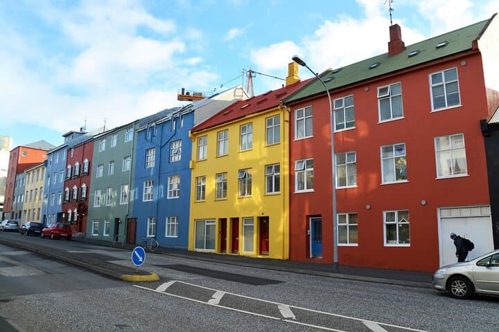 Weekend Getaway to Iceland: Blue Lagoon, Reykjavik & Northern Lights (2‑Night Itinerary) photo 6