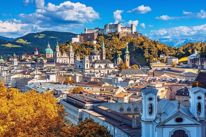 Vienna to Hallstatt & Salzburg: Private One‑Day Guided Tour in the Austrian Alps
