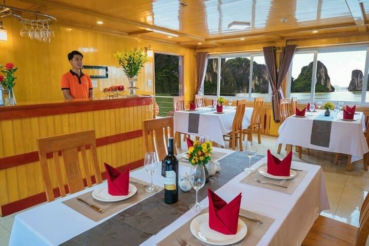 Lan Ha Bay Boutique Cruise: 2-Day Lan Ha & Cat Ba Overnight Adventure photo 3