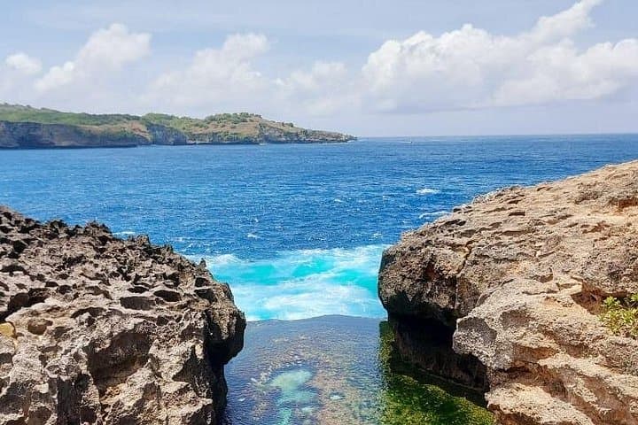 Full-Day Private West Nusa Penida Tour: Kelingking, Broken Beach & Crystal Bay photo 3
