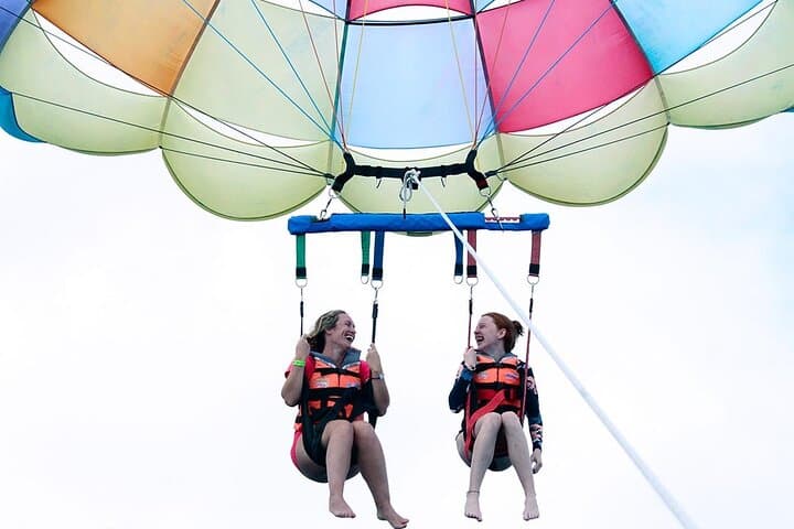 Cancún Parasailing and Snorkel Combo with Hotel Pickup photo 4