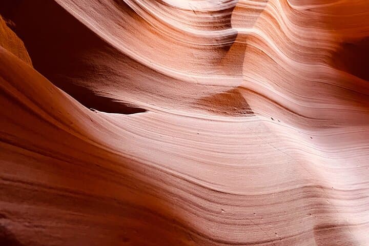 Explore Upper Antelope Canyon: Guided Walk & Photography Tour photo 2