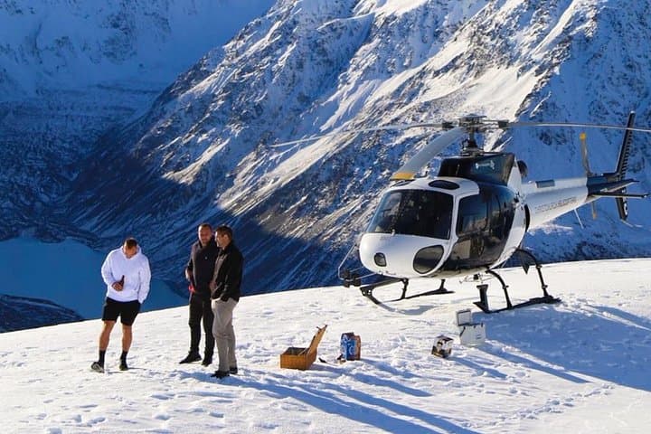 World in a Day: Helicopter Scenic Flight Over Canterbury’s Glaciers and Braided Rivers photo 2