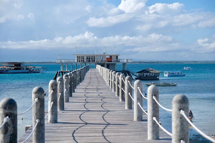 Private 3-Hour Cadiz Walking Tour: Historic Centre, La Caleta & Cathedral photo 4