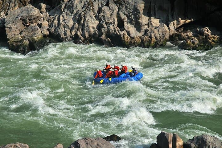 Trishuli River Day Rafting from Kathmandu — Scenic Gorge & Class II–III Rapids photo 4