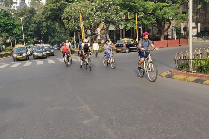 Cycle Through Mumbai's Vibrant Streets: A Journey of Sights and Stories photo 2