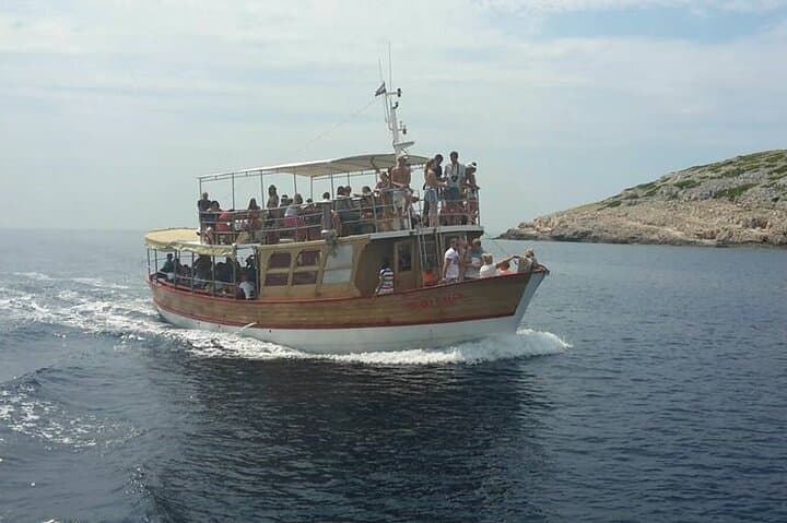 Dubrovnik Elafiti Islands Boat Tour with Lunch & Unlimited Drinks photo 6
