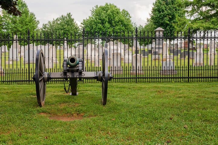 Self-Guided Haunted Walking Tour of Gettysburg — GPS App Audio Guide photo 4