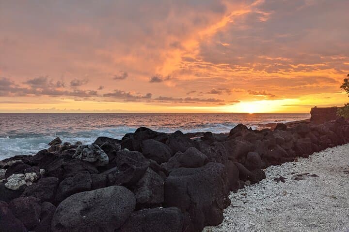Big Island Private Luxury Van Tours: Custom Day Trips from Kona to Volcanoes photo 4