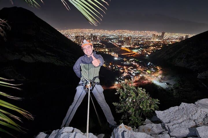 Pico Licos: Hiking, Climbing and 60m Rappel in La Huasteca (Monterrey)
