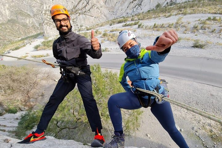 Monterrey Rappelling Class — Beginner-Friendly Ropes Descent in La Huasteca photo 6