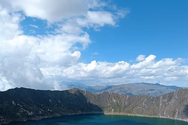 4-Day Cotopaxi, Quilotoa & Amazon: Baños, Papallacta and Quito Adventure photo 6