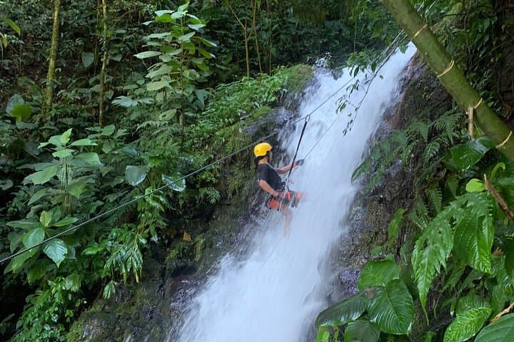 La Fortuna Canyoning and Whitewater Rafting Combo with Organic Farm Lunch photo 4