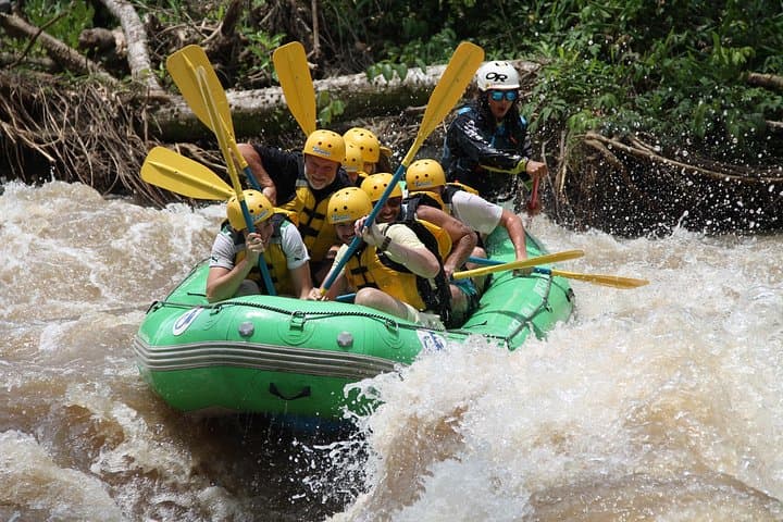 Rio Balsa Class III–IV Whitewater Rafting Near La Fortuna, Costa Rica photo 4